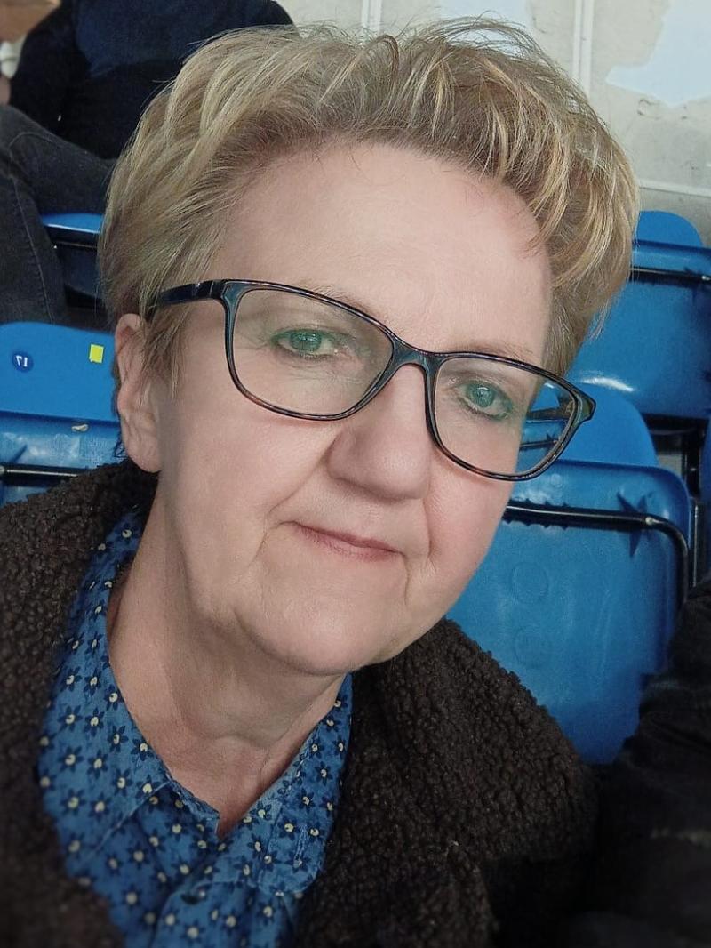 Emocjonalny portret i tożsamość