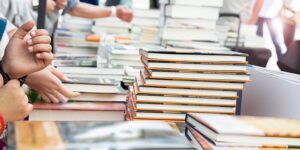 Jakie stawki VAT obowiązują na książki w Polsce?