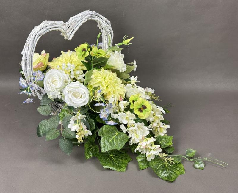 Kultura pamięci w polskiej poezji