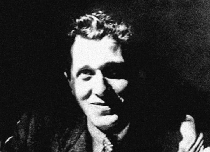 Osobiste wątki i biografia Gajcego