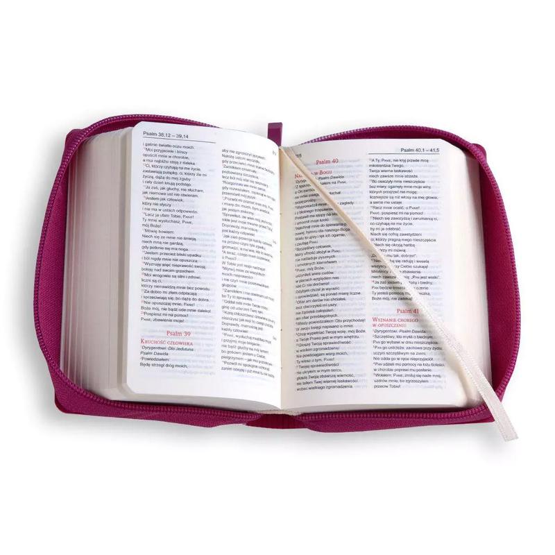 Mądrość z Biblii: Inspirujące cytaty o rodzinie, które warto znać