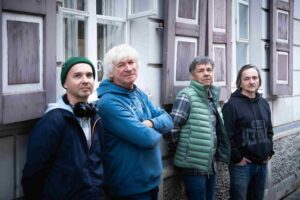 Magia wspomnień: inspirujące cytaty o starych zdjęciach