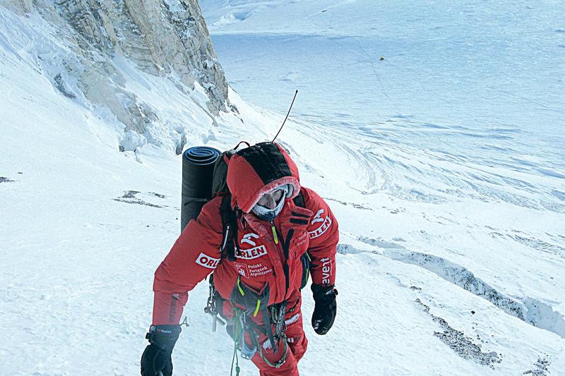 Odkrywaj pasję himalaizmu: najlepsze książki, które przeniosą cię w Himalaje