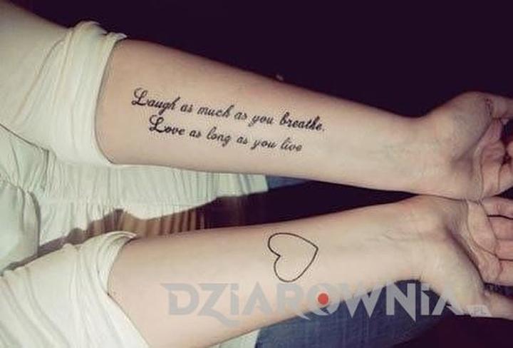 Tatuaże jako wyraz tożsamości